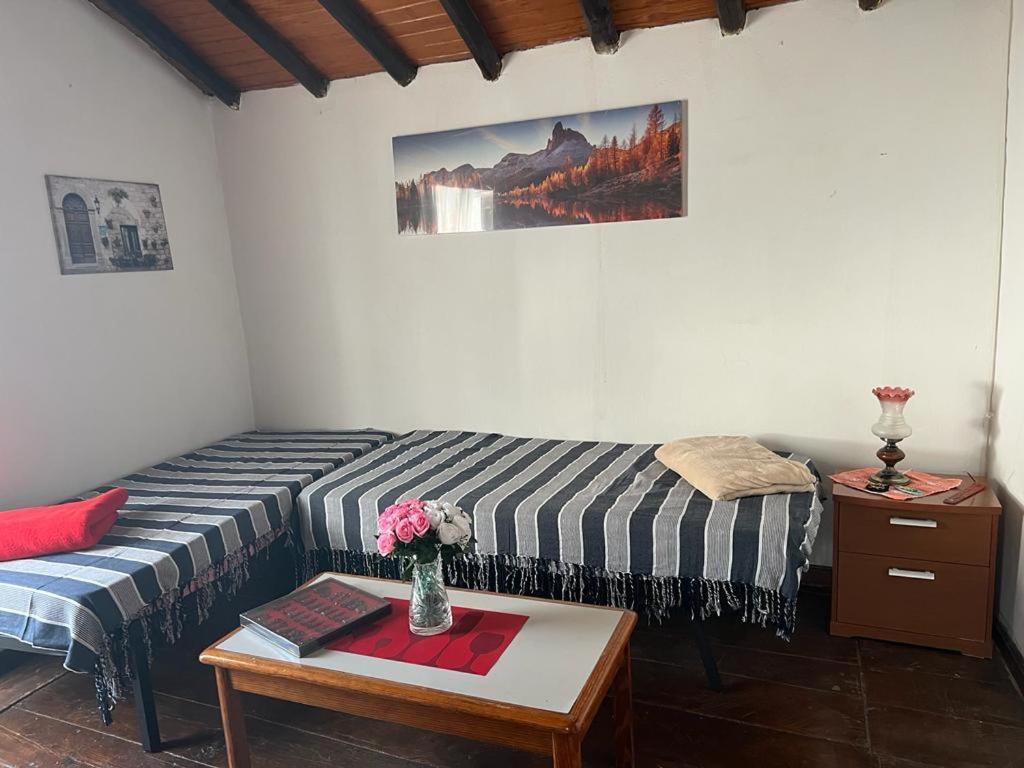 Casa En Teror Centrica Turismo De Ciudad Y Bosques Appartement Buitenkant foto