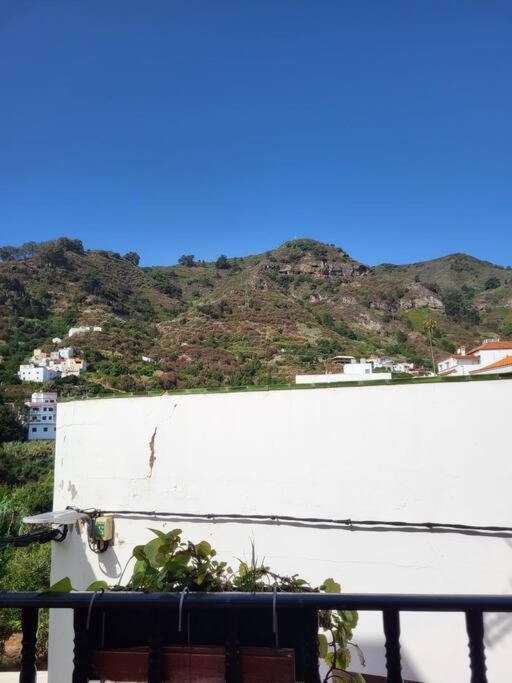 Casa En Teror Centrica Turismo De Ciudad Y Bosques Appartement Buitenkant foto